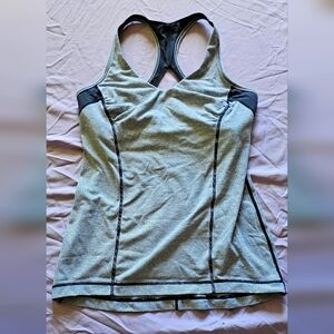 Lululemon workout tank
